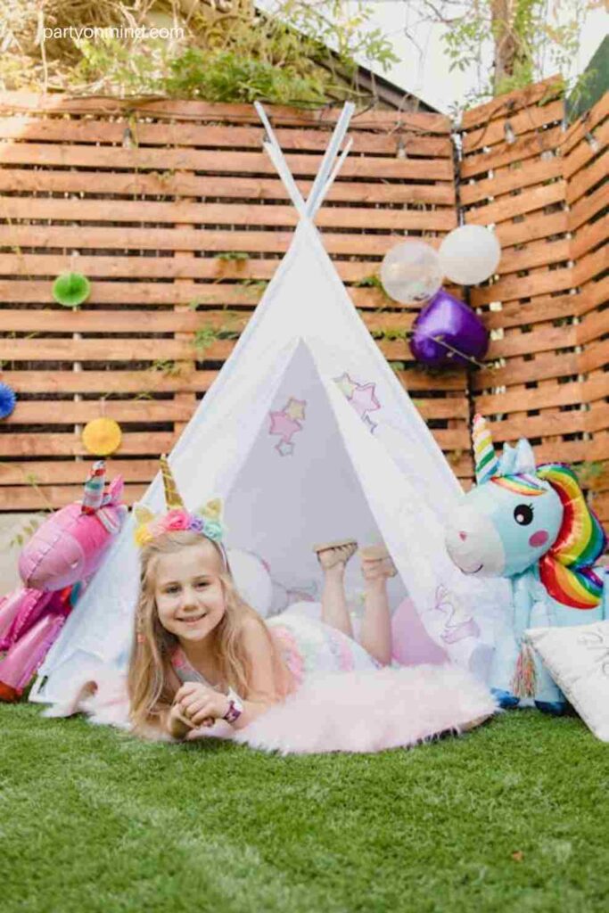 Unicorn & Rainbow Party