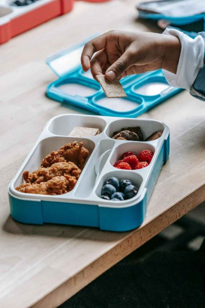 Decorate a Lunchbox